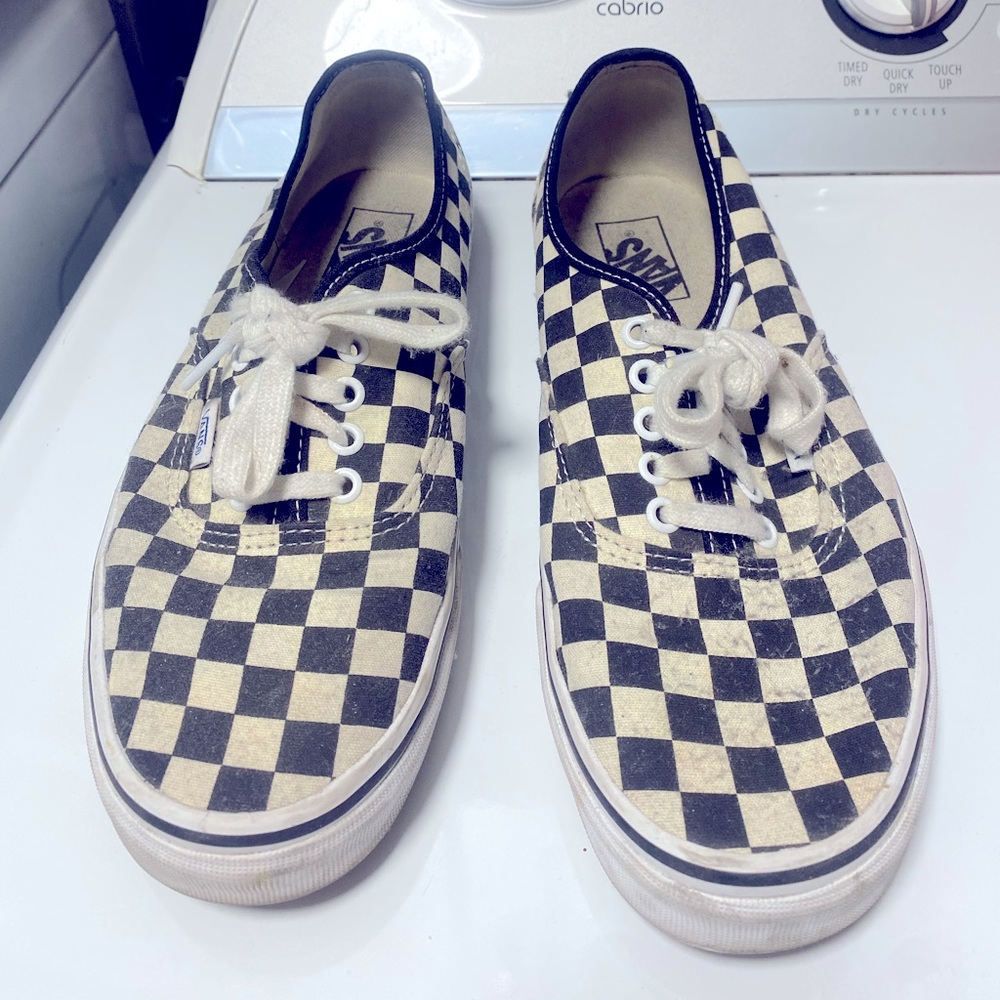 Checkered vans shoe laces
